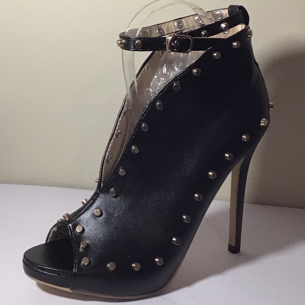 Studded beauties